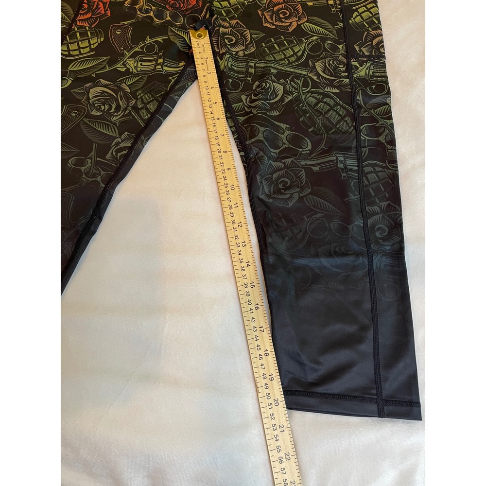 Constantly Varied Gear CVG Guns and Roses Tattoo Print Capri Leggings XX-Large - Picture 6 of 8